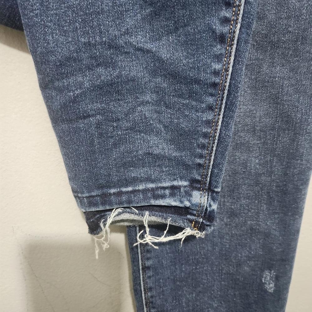 Spanx Women's Distressed Ankle Skinny Pull On Blue Jeans Size Large - Picture 4 of 9